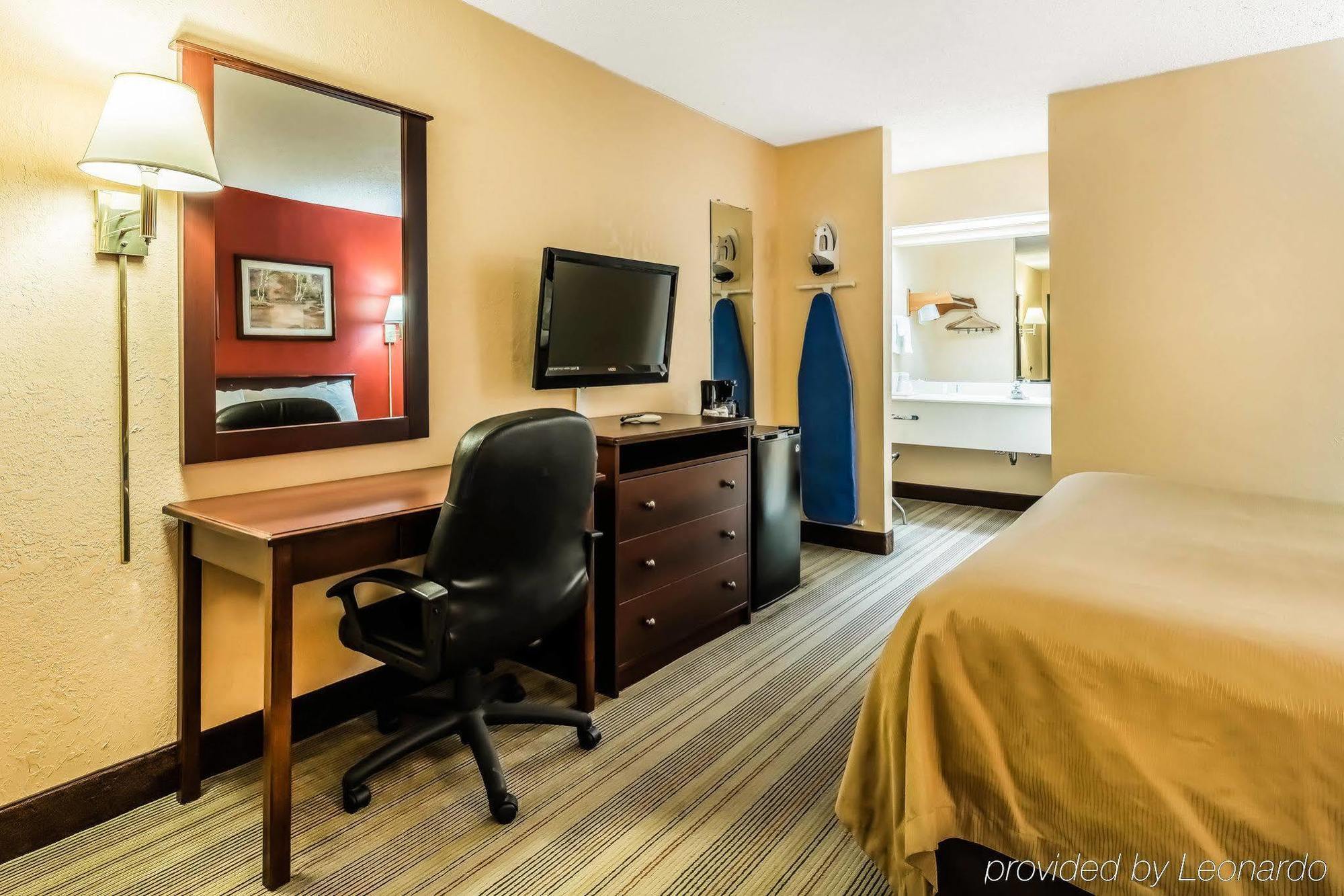 Quality Inn Gordonsville Exterior foto